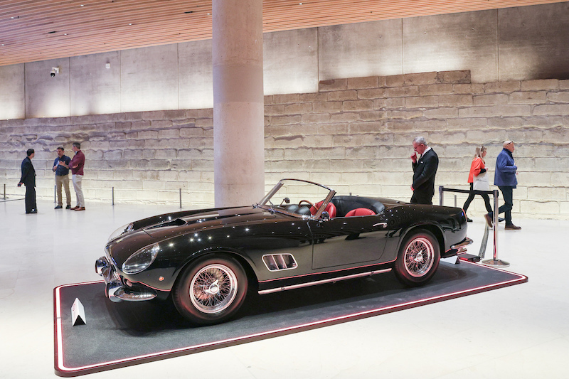 Ferrari California Spyder, versteigert von RM Sotheby's in Paris 2026 (© Bruno von Rotz)